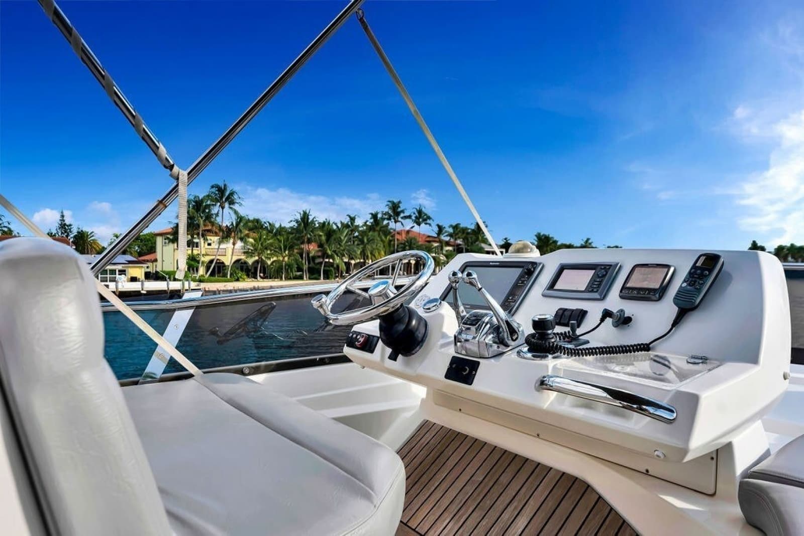2013 Prestige 550 - Photo 41
