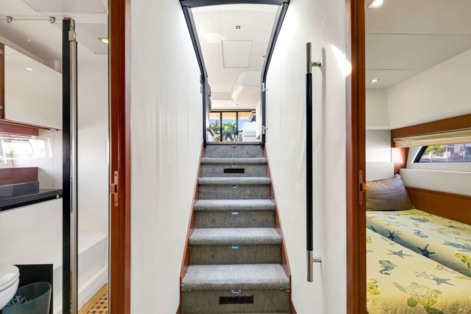 2013 Prestige 550 - Photo 72