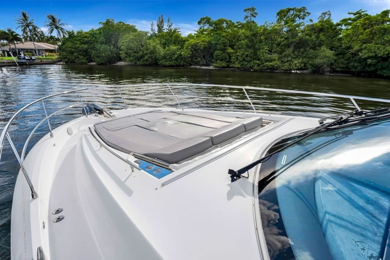 2013 Prestige 550 - Photo 33