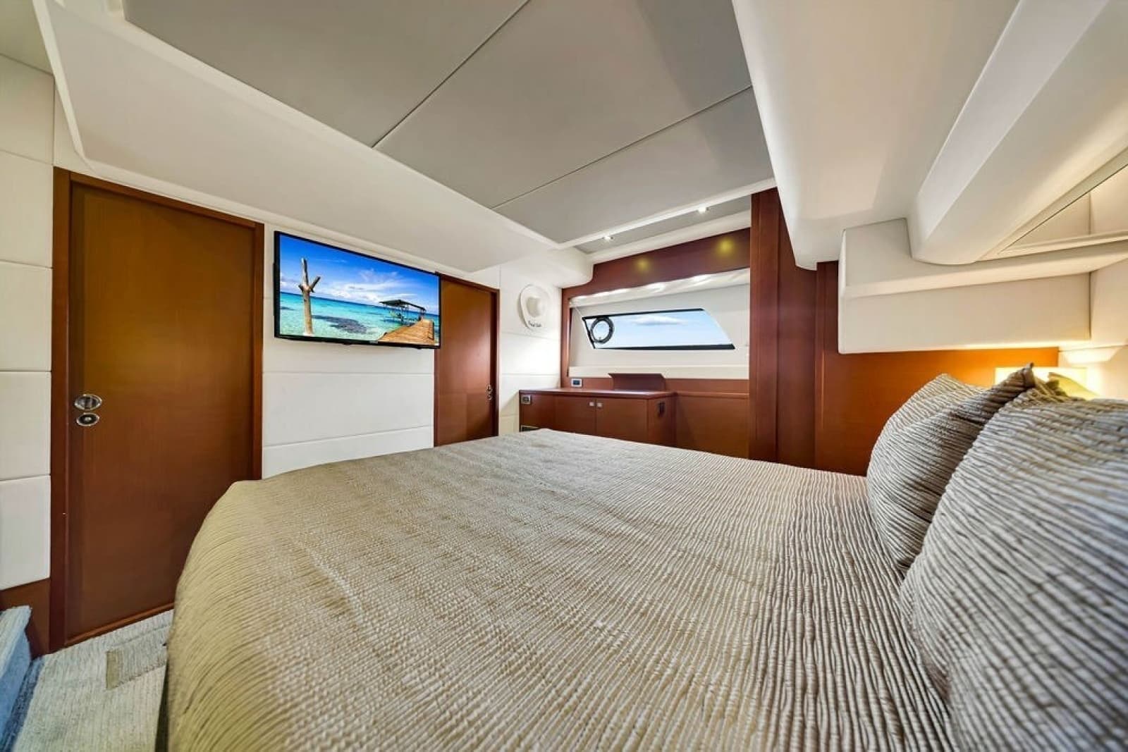 2013 Prestige 550 - Photo 65