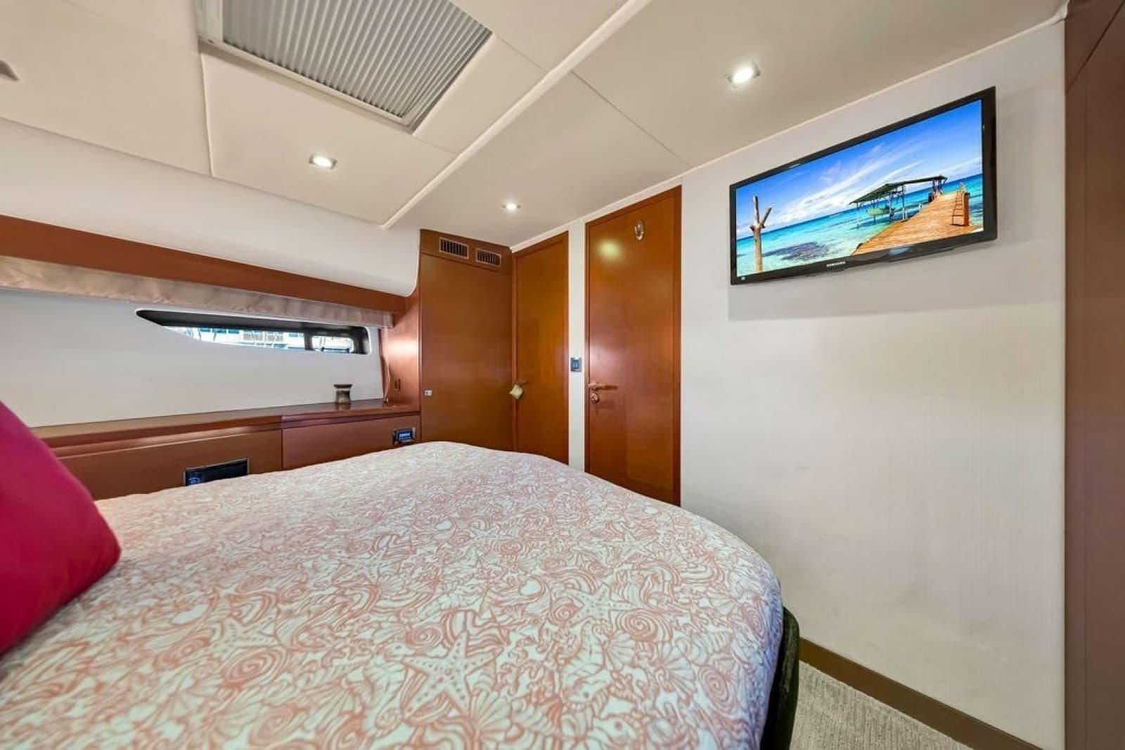2013 Prestige 550 - Photo 77