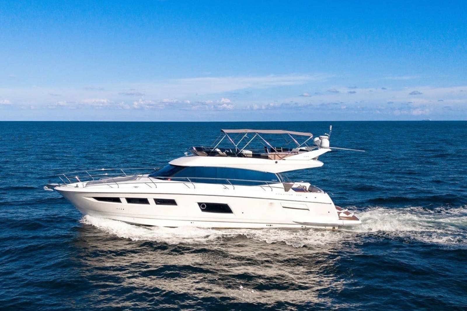 2013 Prestige 550 - Photo 1