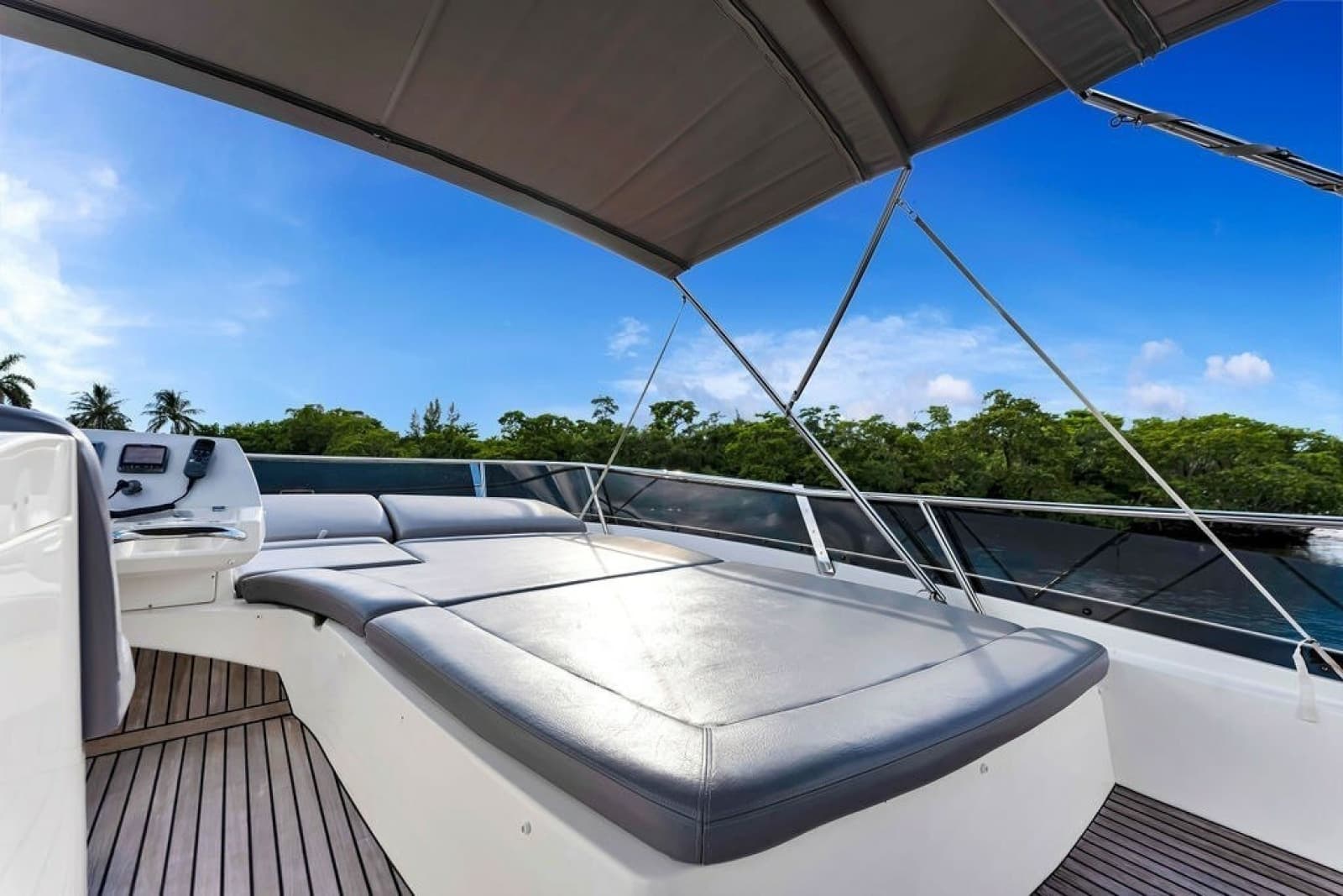 2013 Prestige 550 - Photo 42