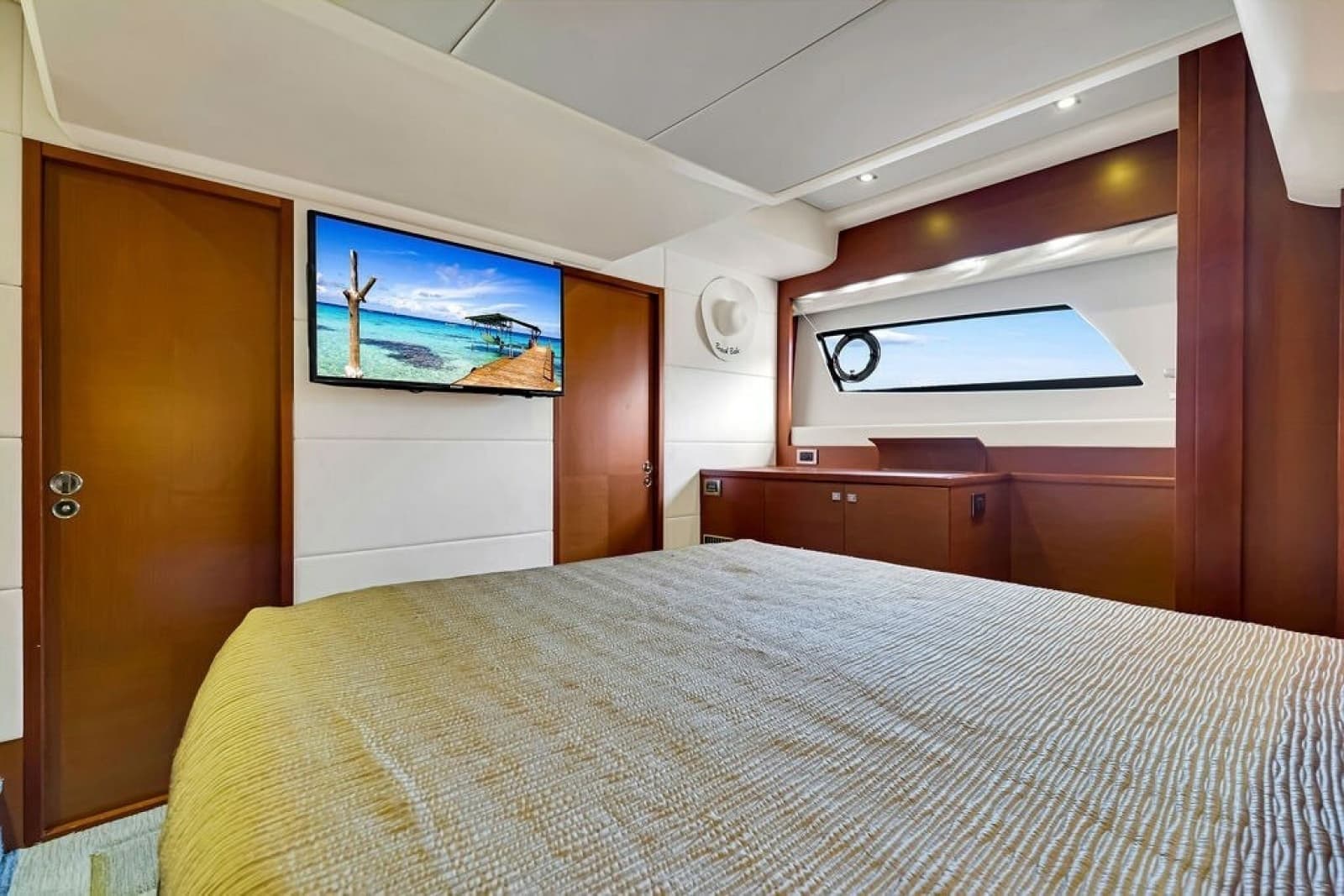 2013 Prestige 550 - Photo 64