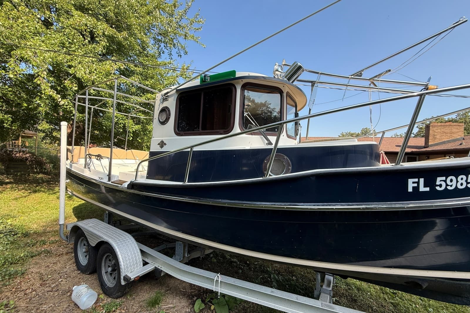2011 Ranger Tugs R-21 EC - Photo 2