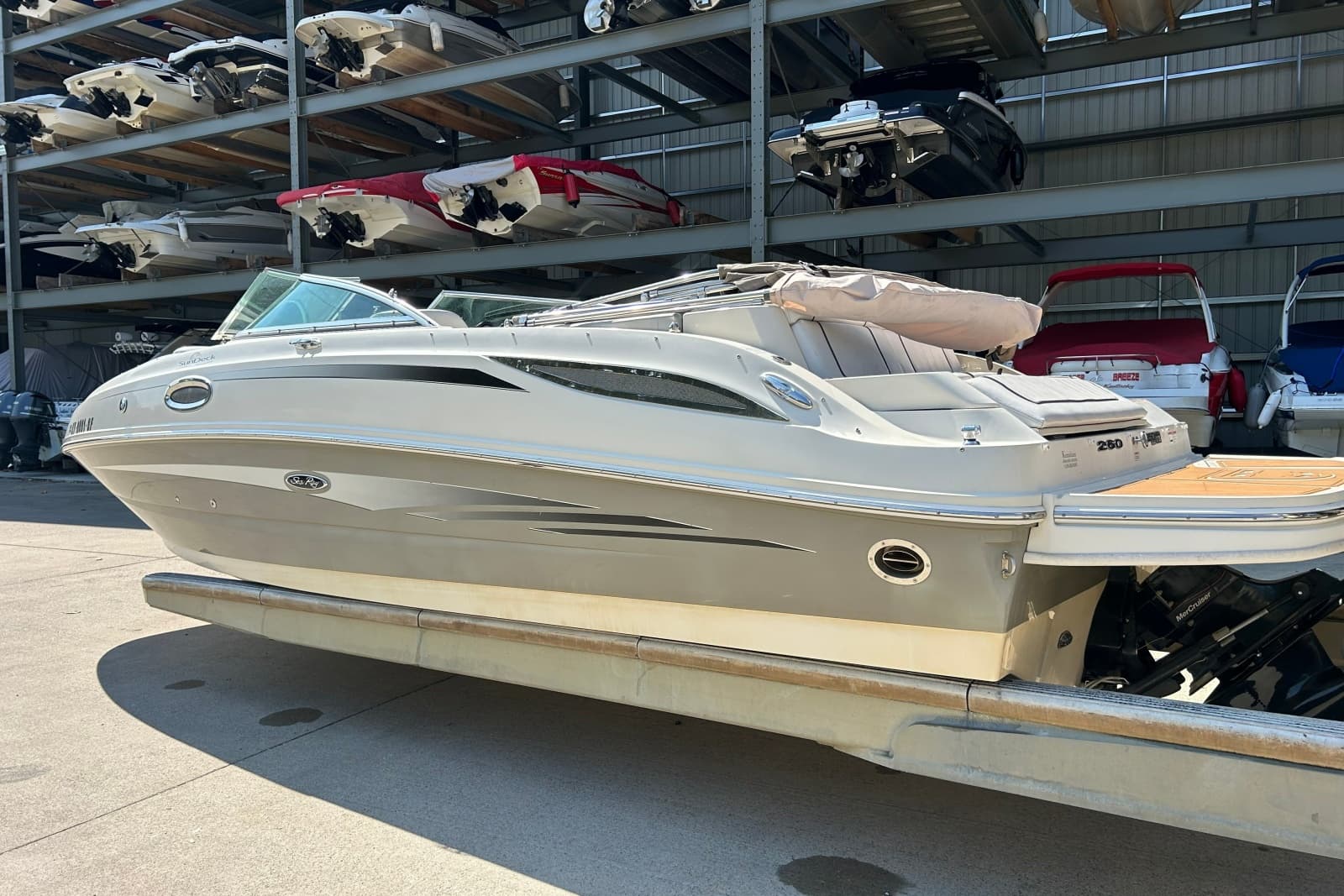 2010 Sea Ray 260 Sundeck - Photo 9