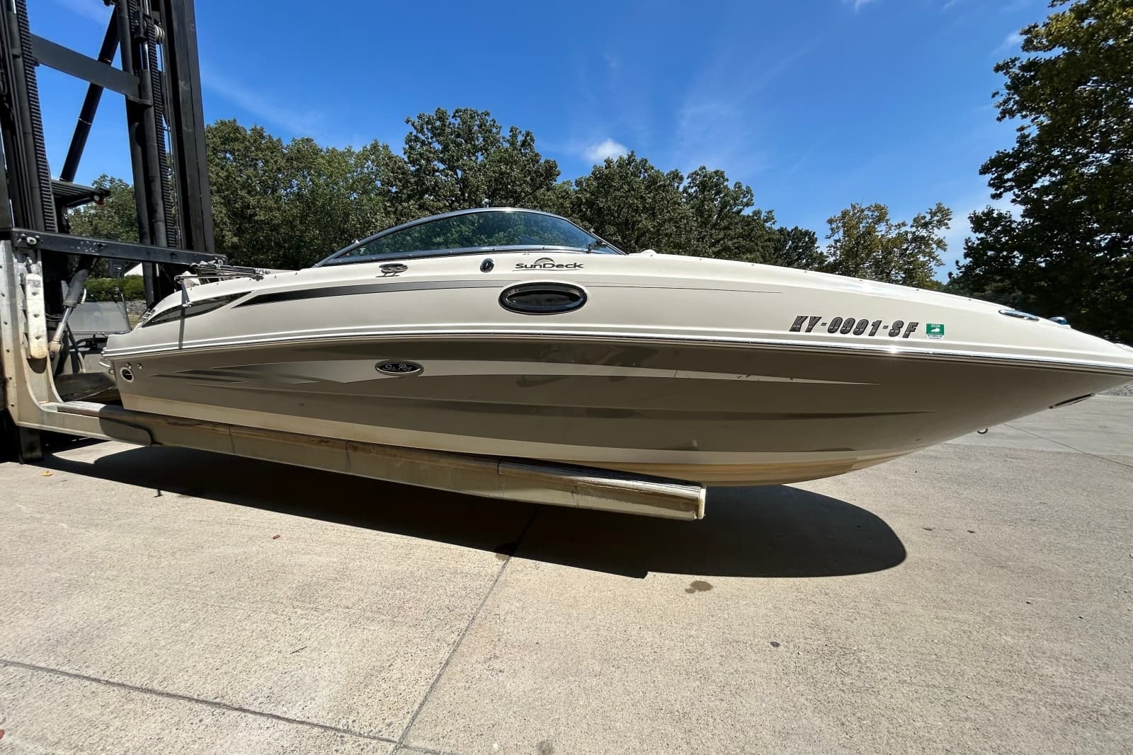 2010 Sea Ray 260 Sundeck - Photo 4