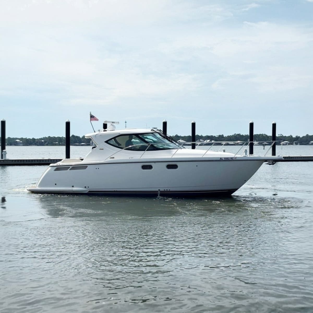 2009 Tiara Yachts 3500 Sovran - Photo 1