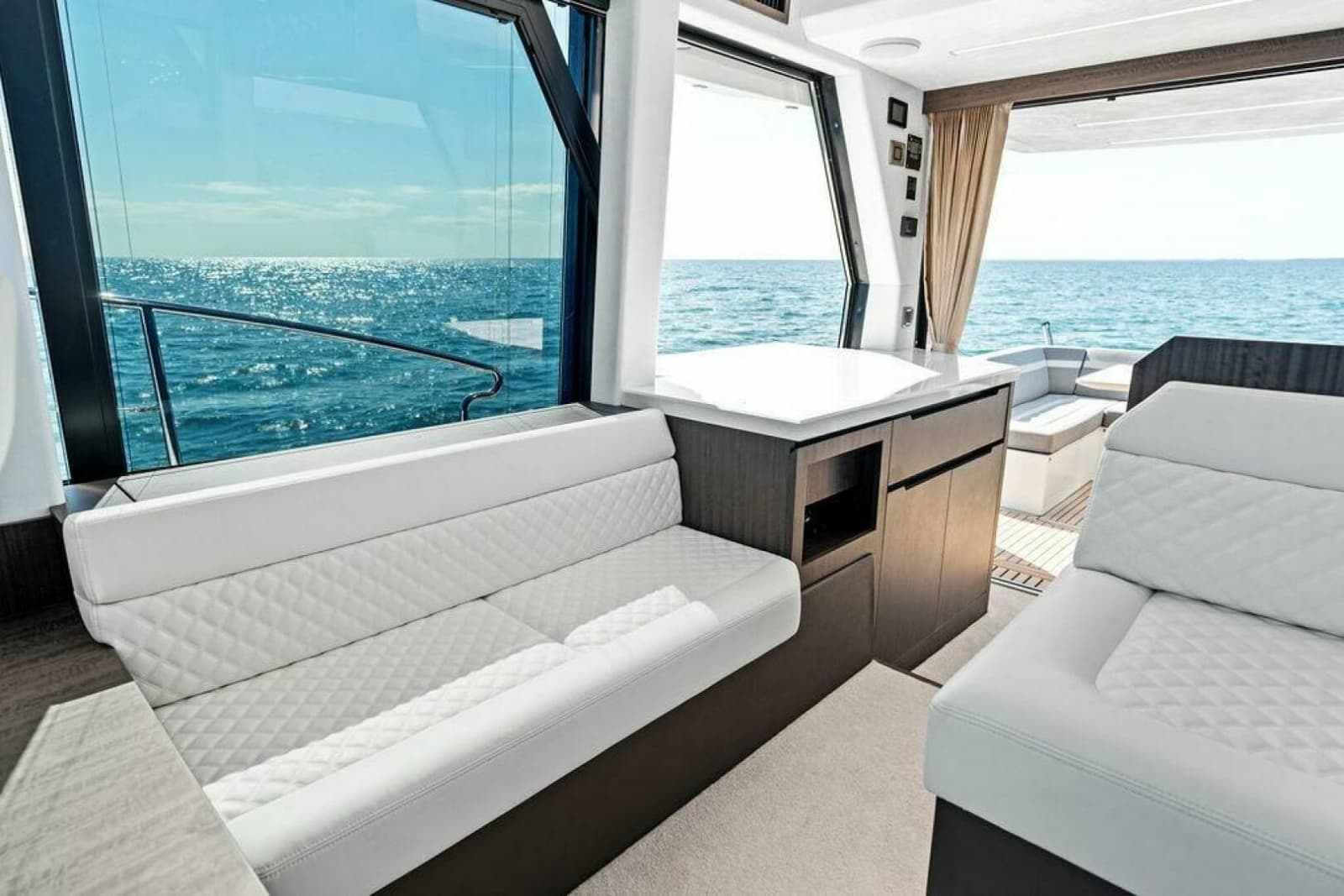 2024 Galeon 470 Sky - Photo 8