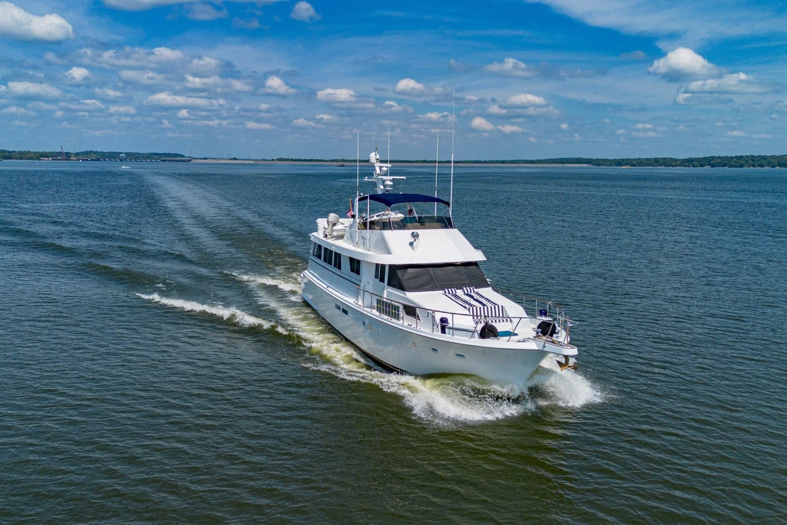 1988 Hatteras 70 Cockpit Motor Yacht - Photo 3