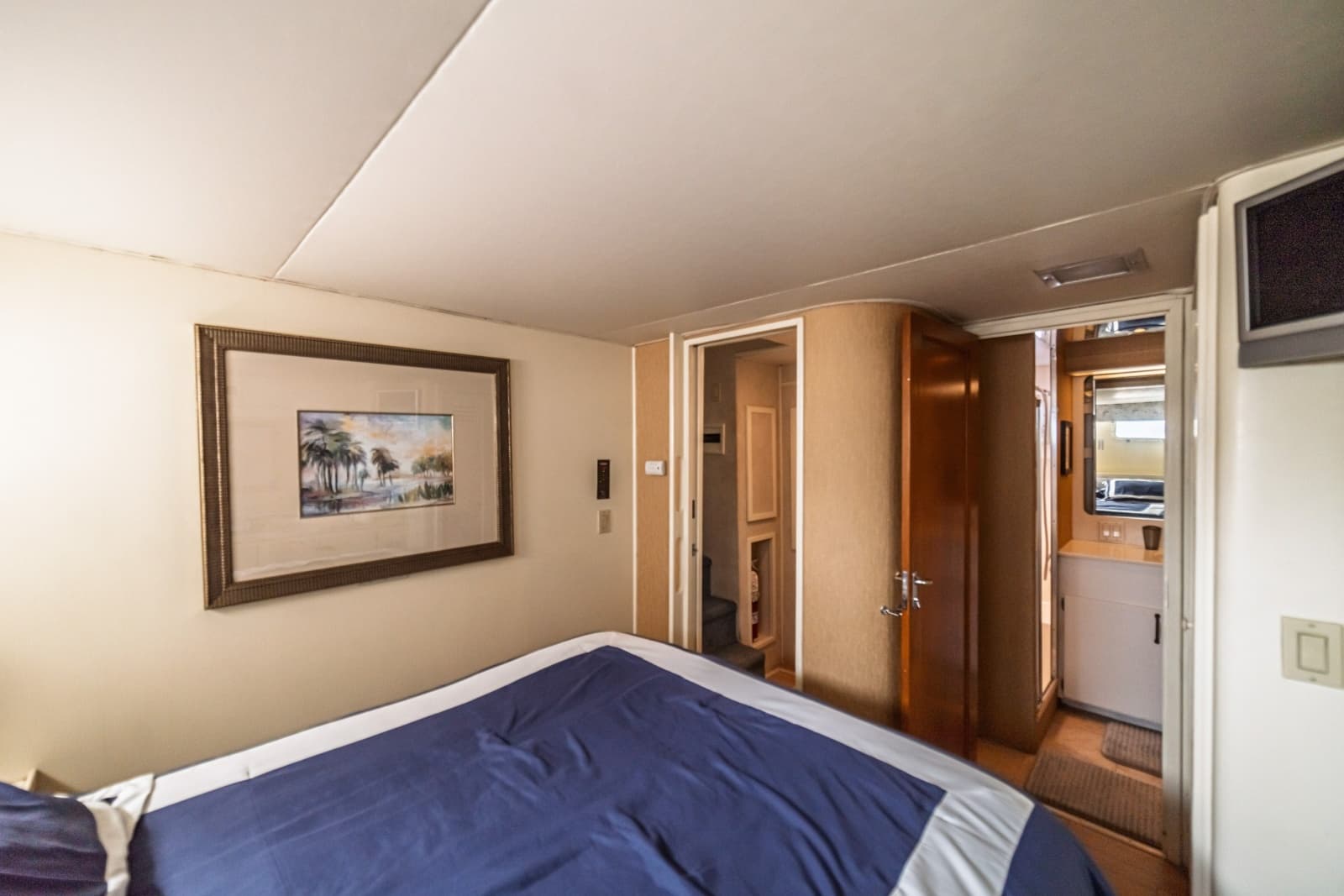 1988 Hatteras 70 Cockpit Motor Yacht - Photo 64