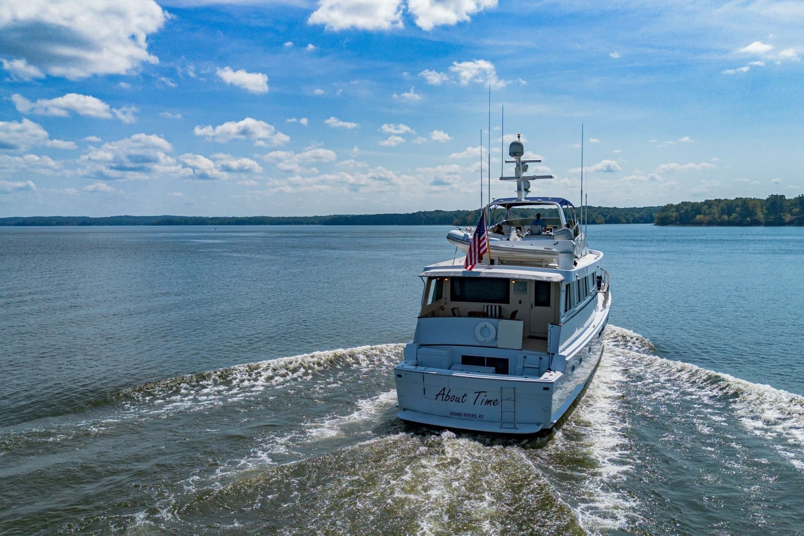 1988 Hatteras 70 Cockpit Motor Yacht - Photo 9
