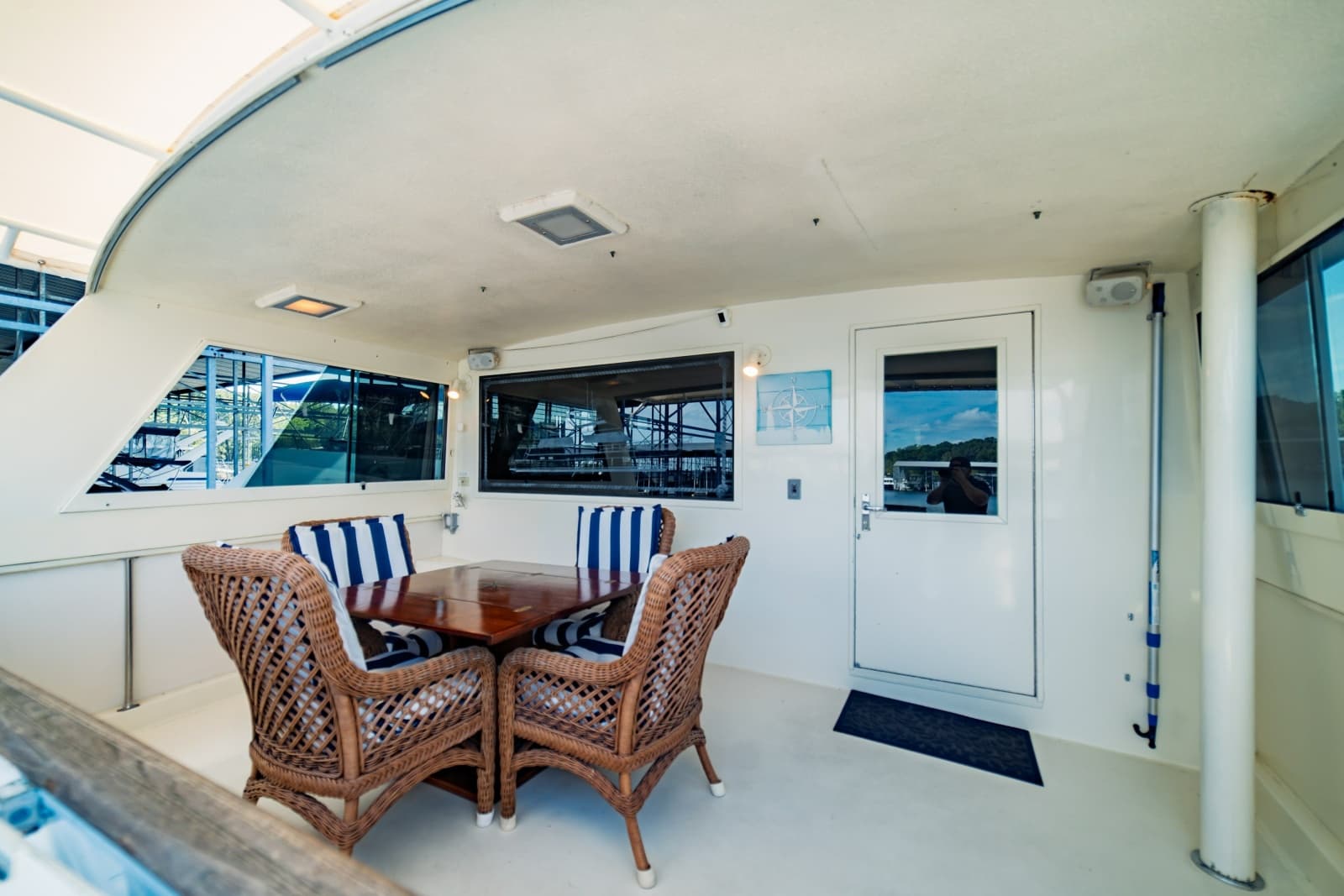 1988 Hatteras 70 Cockpit Motor Yacht - Photo 37