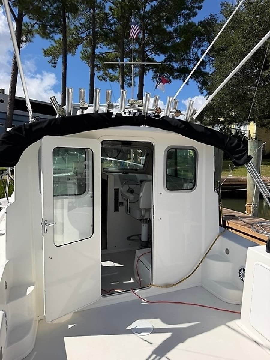 2022 Parker 2820 XLD Sport Cabin - Photo 4