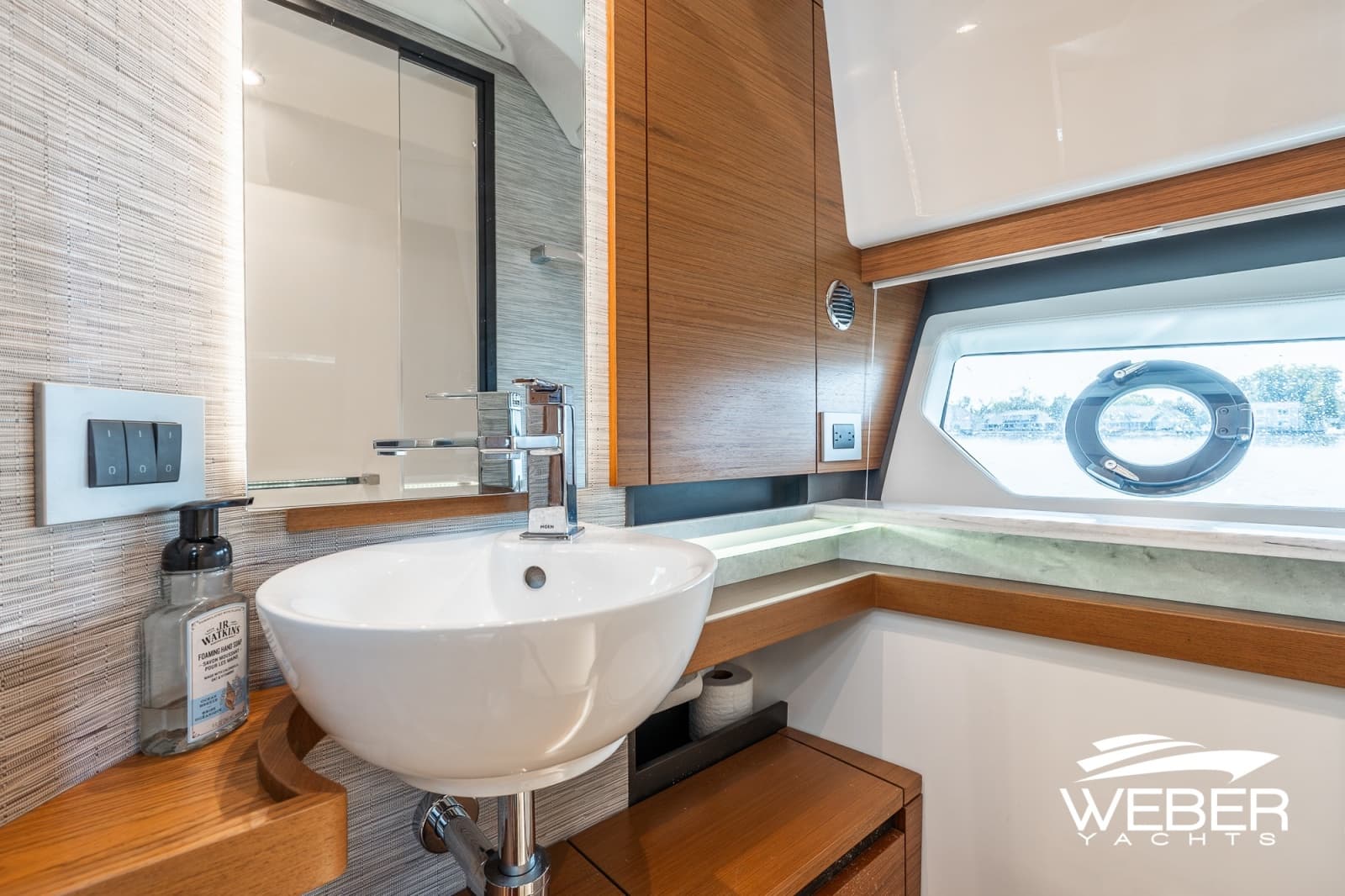 2026 Tiara Yachts  - Photo 77