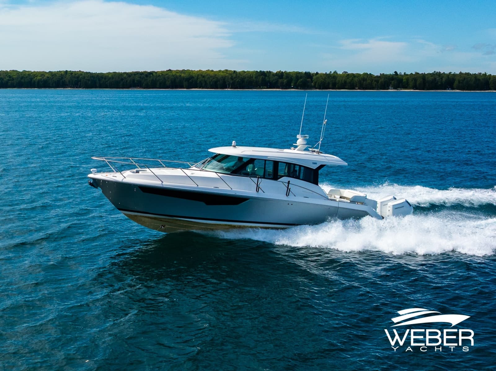 2026 Tiara Yachts  - Photo 6