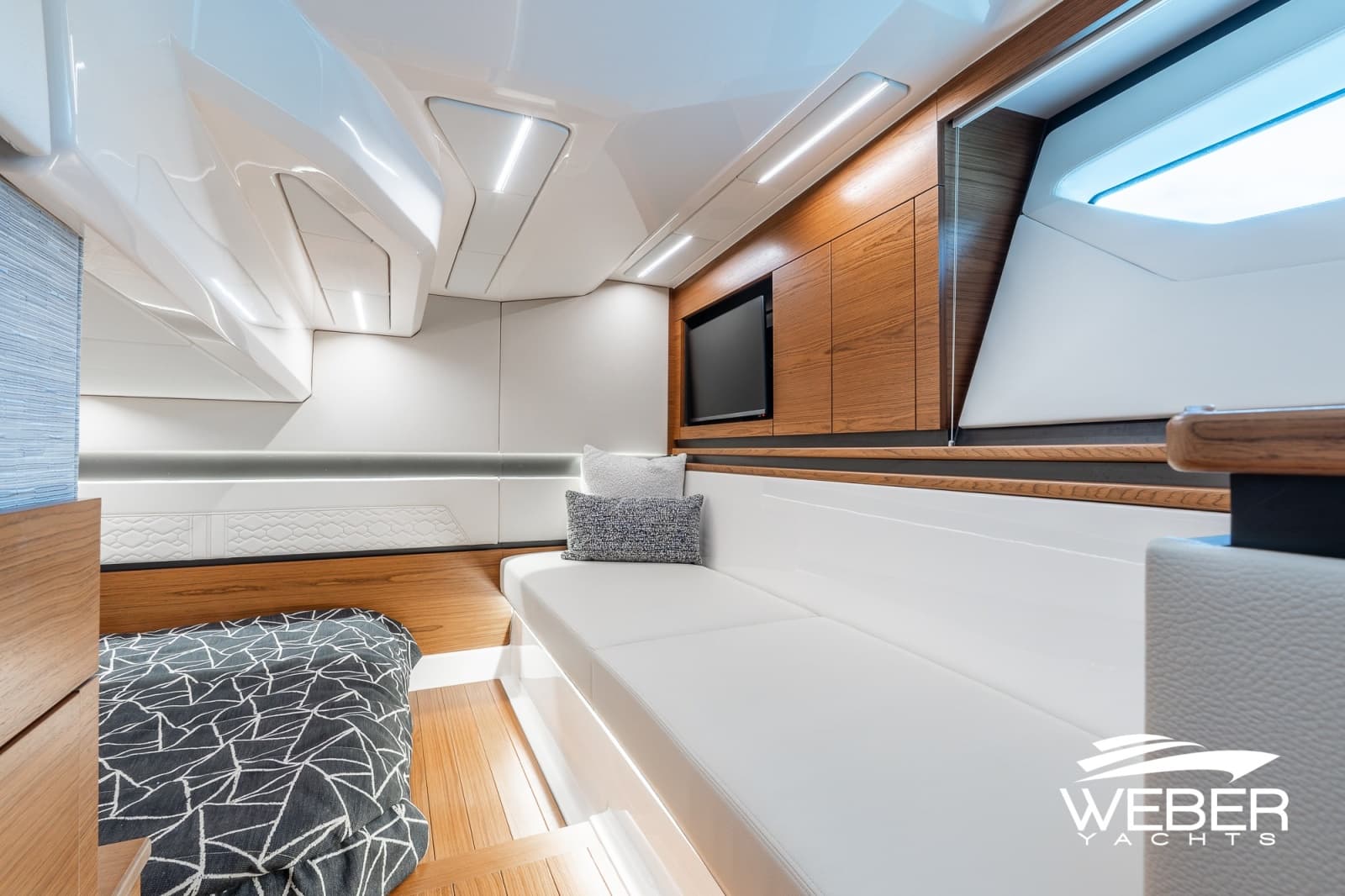 2026 Tiara Yachts  - Photo 73