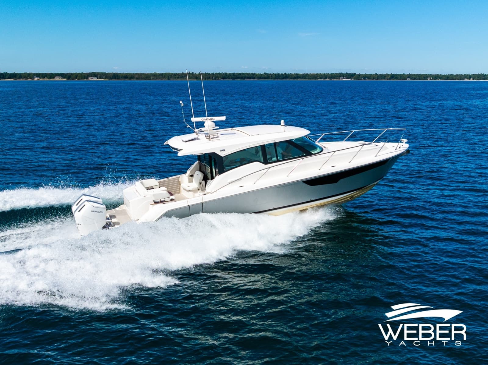 2026 Tiara Yachts  - Photo 4