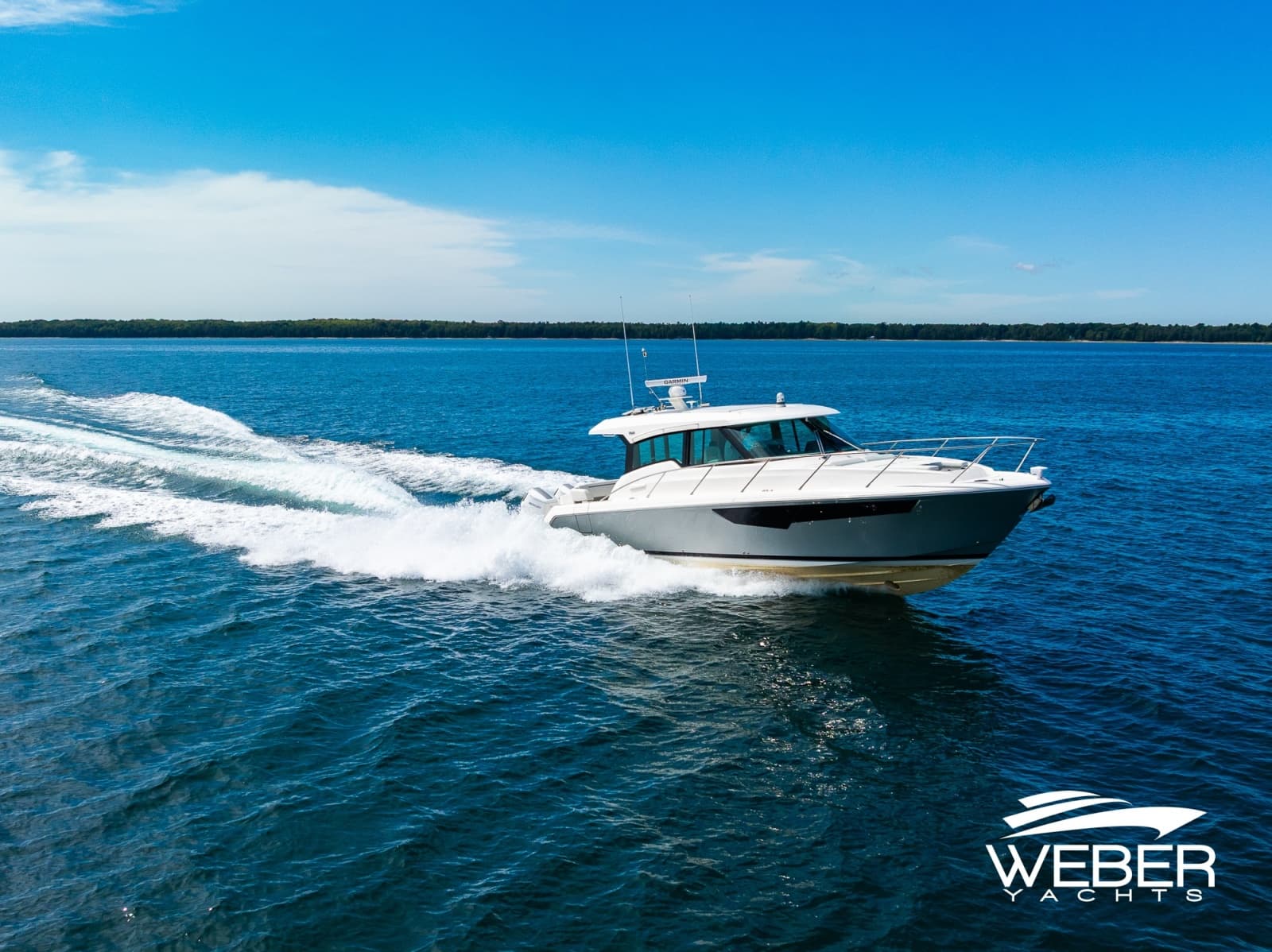 2026 Tiara Yachts  - Photo 10