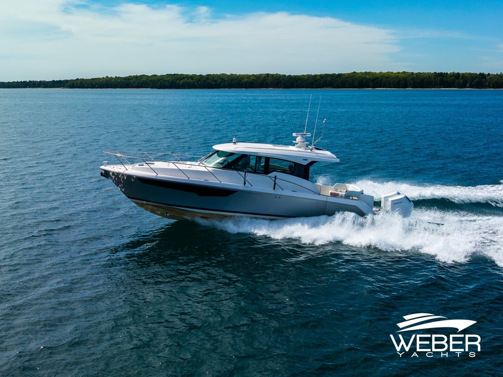 2026 Tiara Yachts  - Photo 7