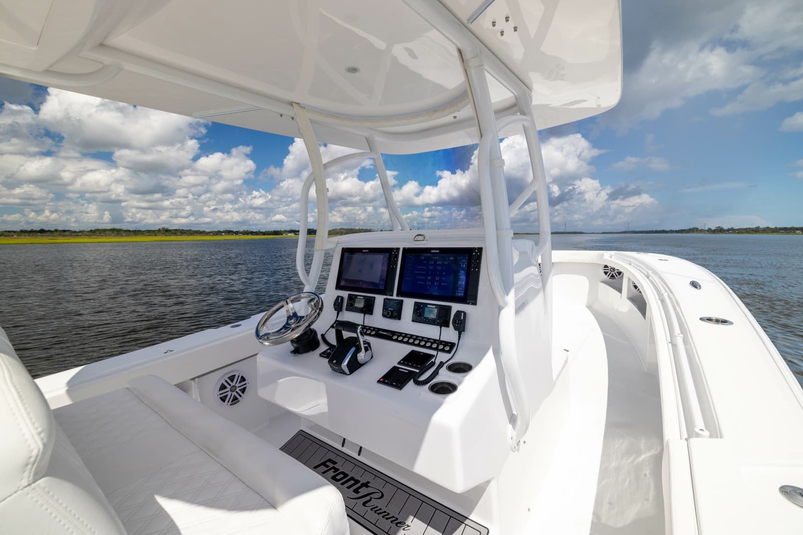 2025 Front Runner Center Console - Photo 24