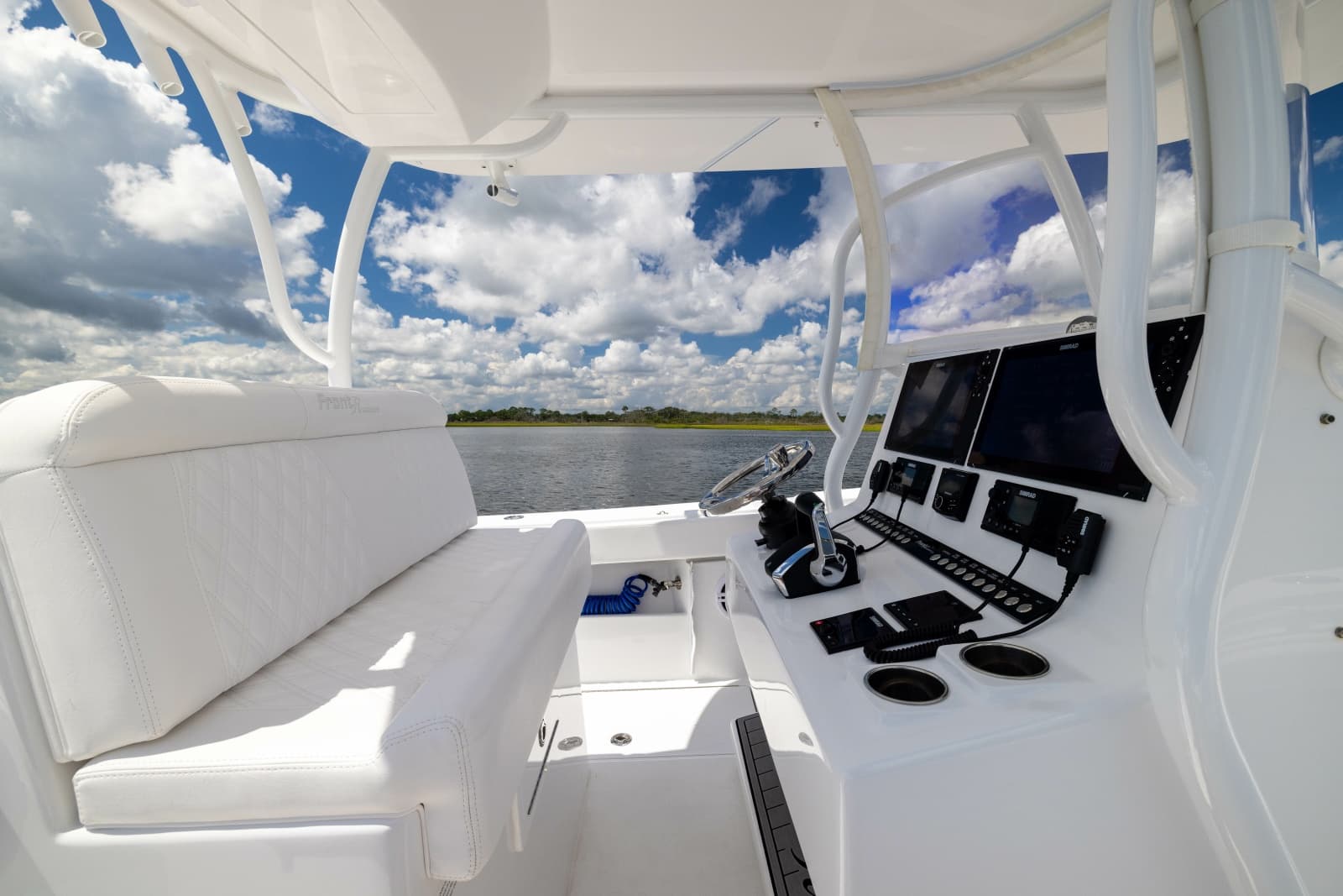 2025 Front Runner Center Console - Photo 30