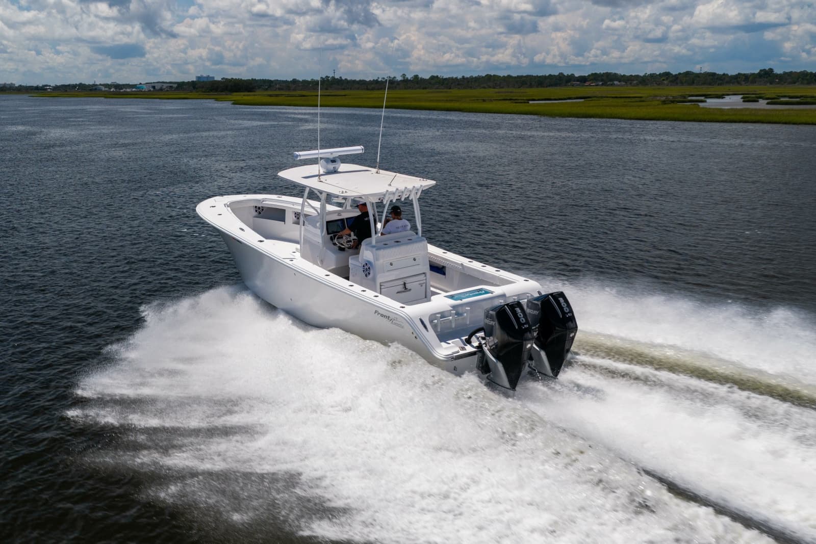 2025 Front Runner Center Console - Photo 8