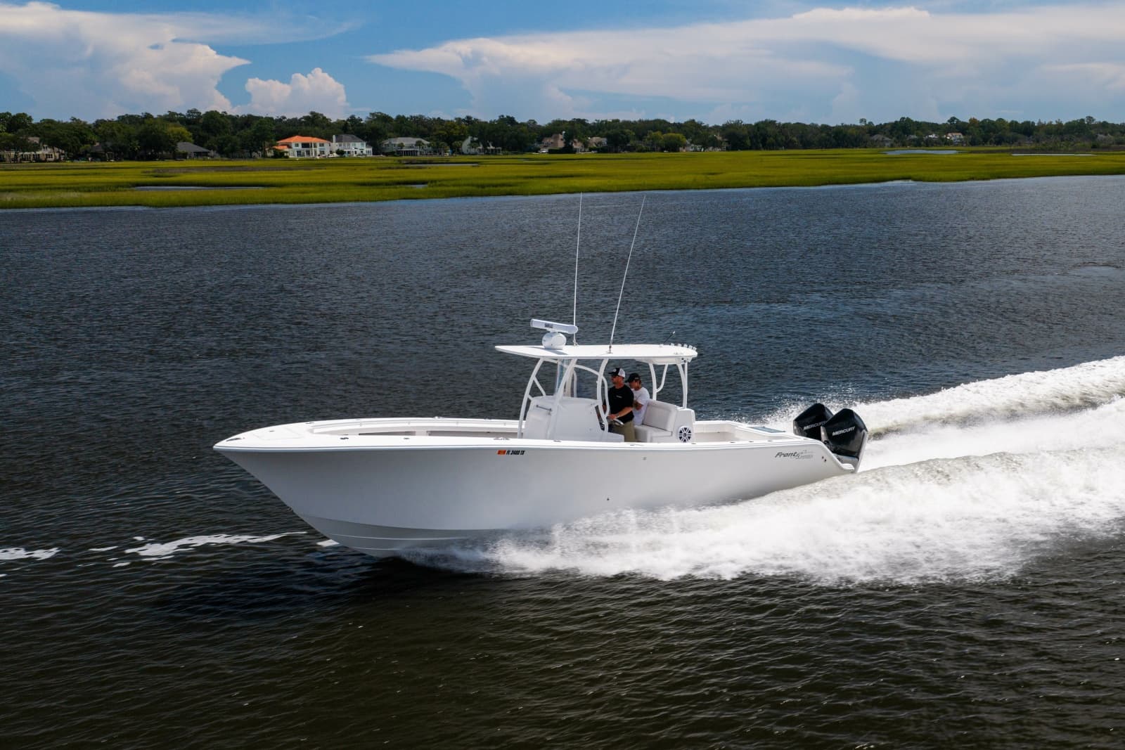 2025 Front Runner Center Console - Photo 11