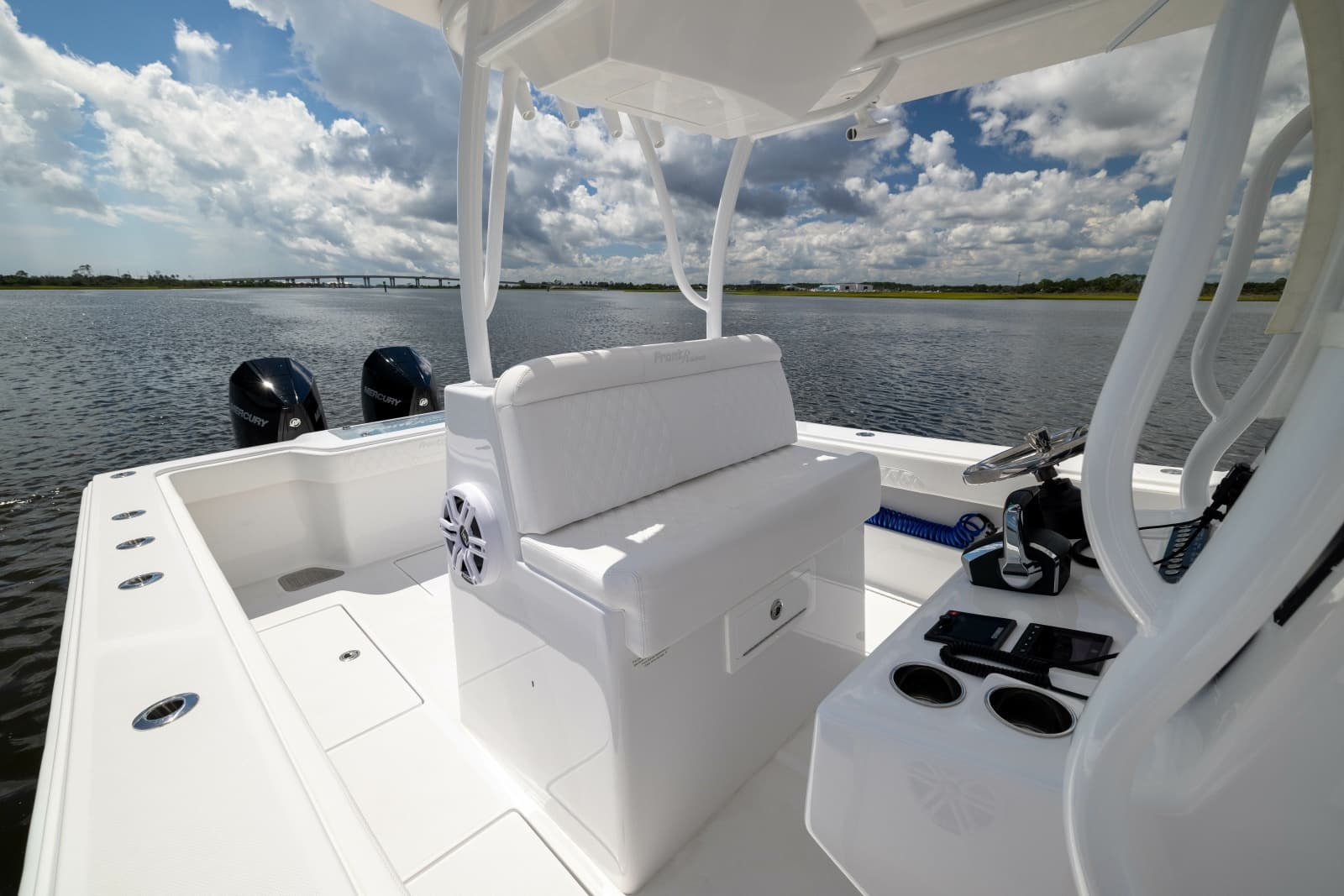 2025 Front Runner Center Console - Photo 21