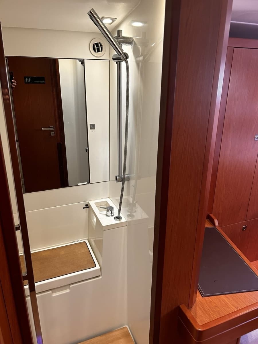2016 Beneteau SENSE 55 - Photo 7