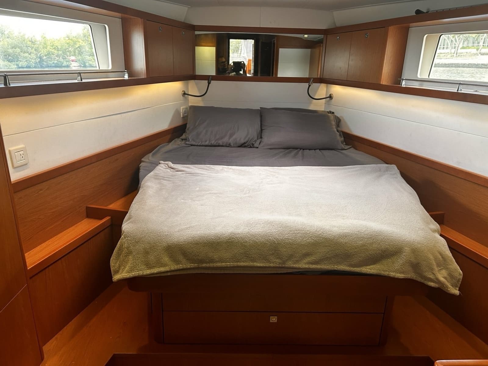 2016 Beneteau SENSE 55 - Photo 6