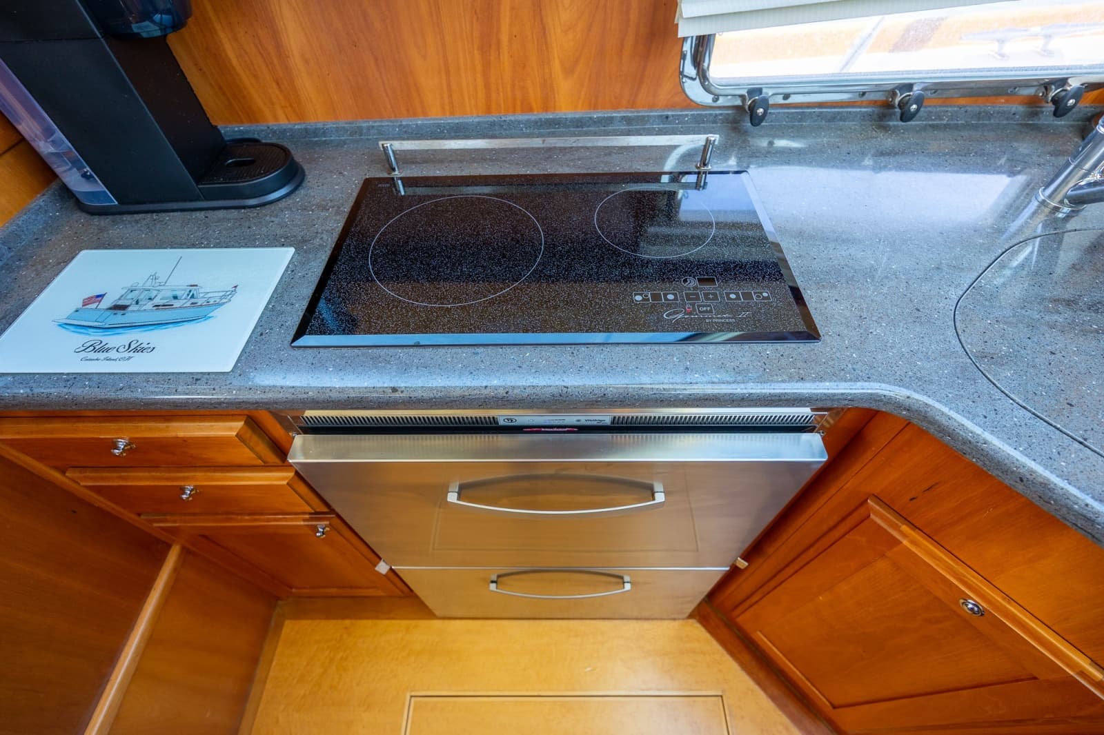 2010 Sabre 40 Sedan - Photo 36