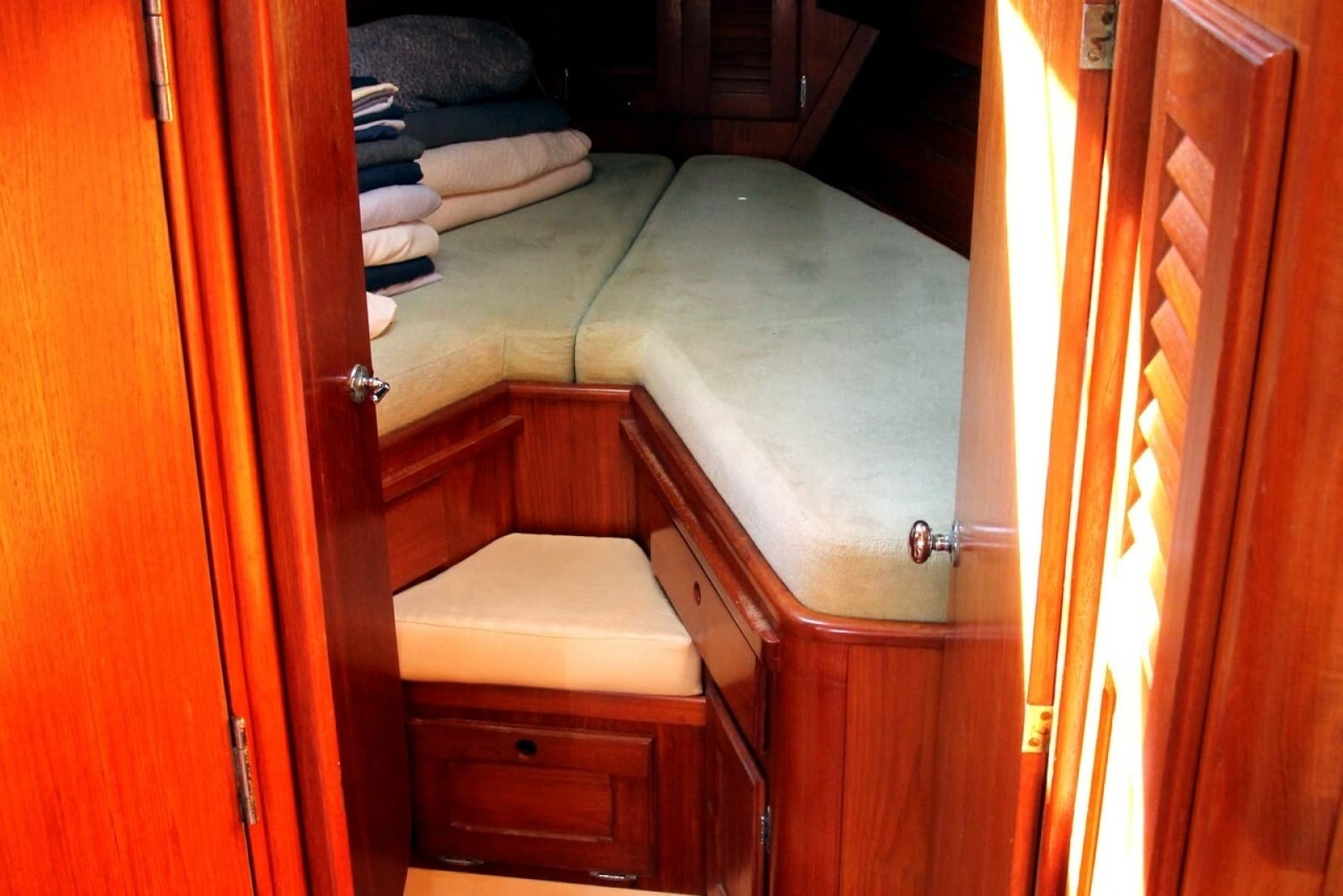 1982 Bristol 41.1 - Photo 39