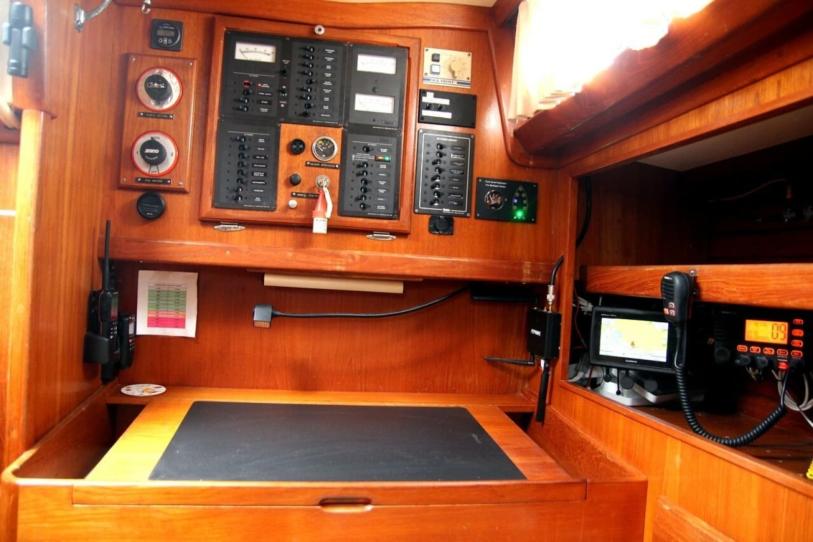 1982 Bristol 41.1 - Photo 26