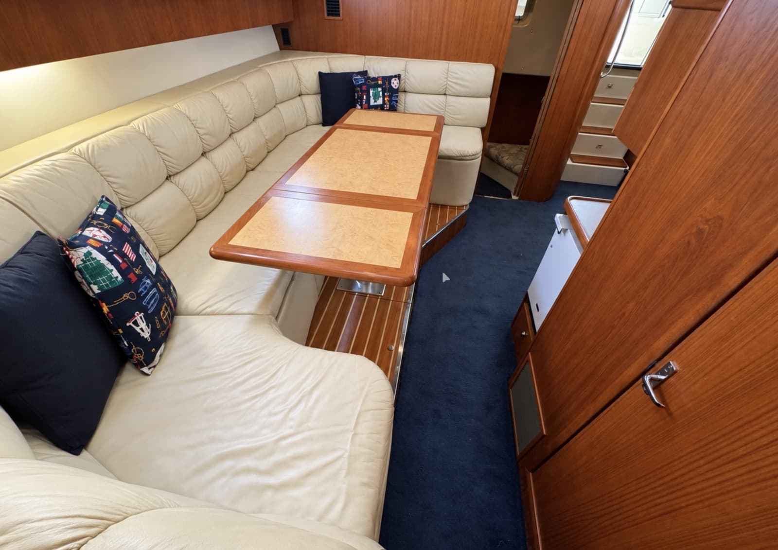 1997 Tiara Yachts 4000 Express - Photo 39
