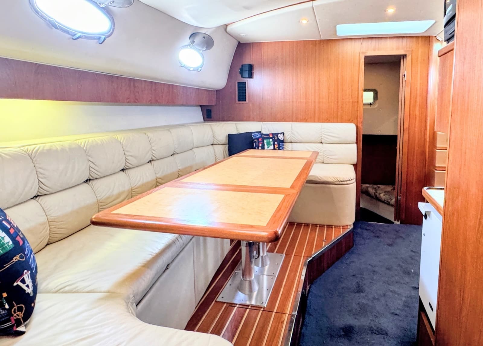 1997 Tiara Yachts 4000 Express - Photo 41