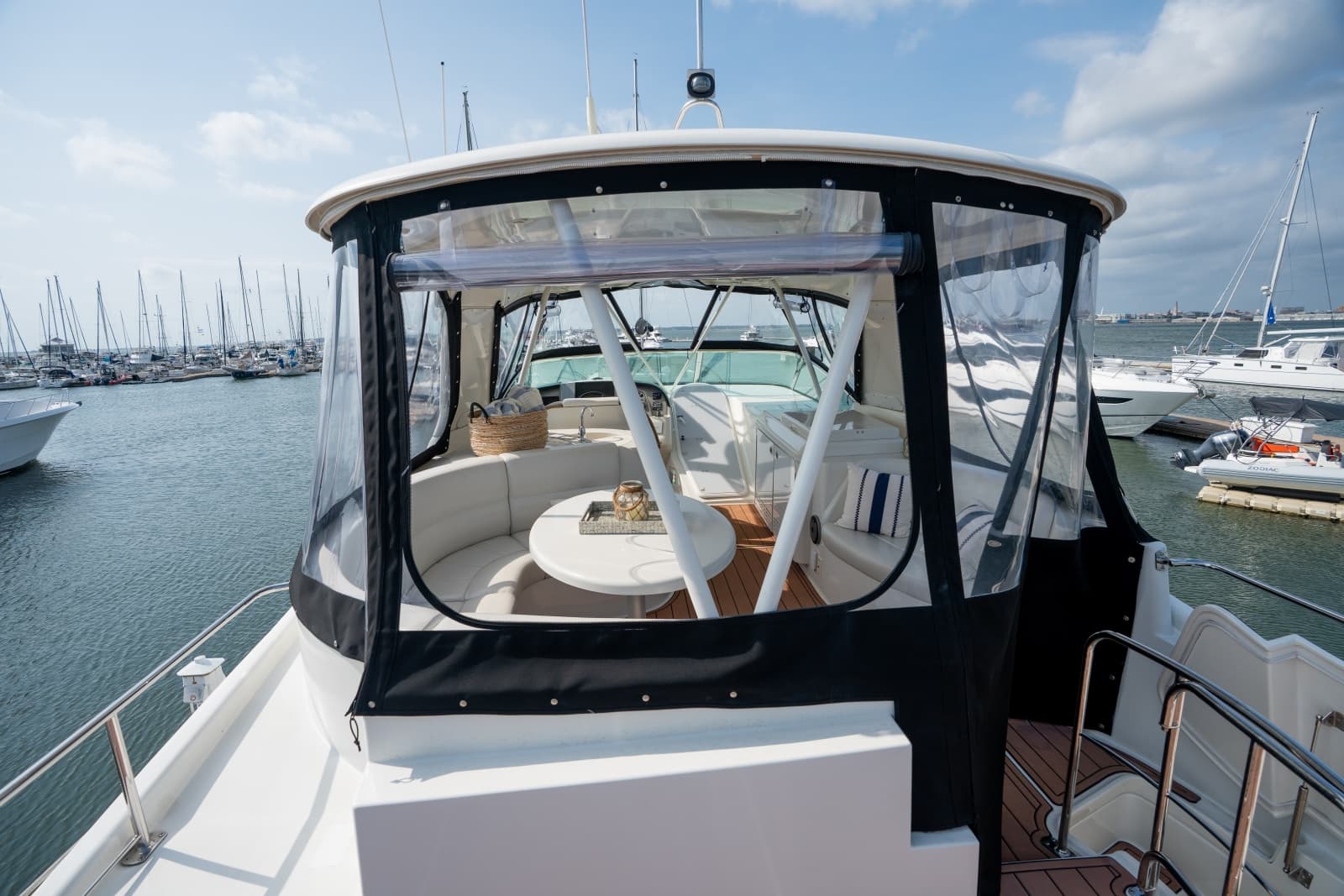 2007 Carver 56 Voyager SE - Photo 15