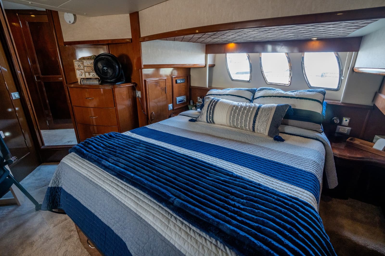 2007 Carver 56 Voyager SE - Photo 60