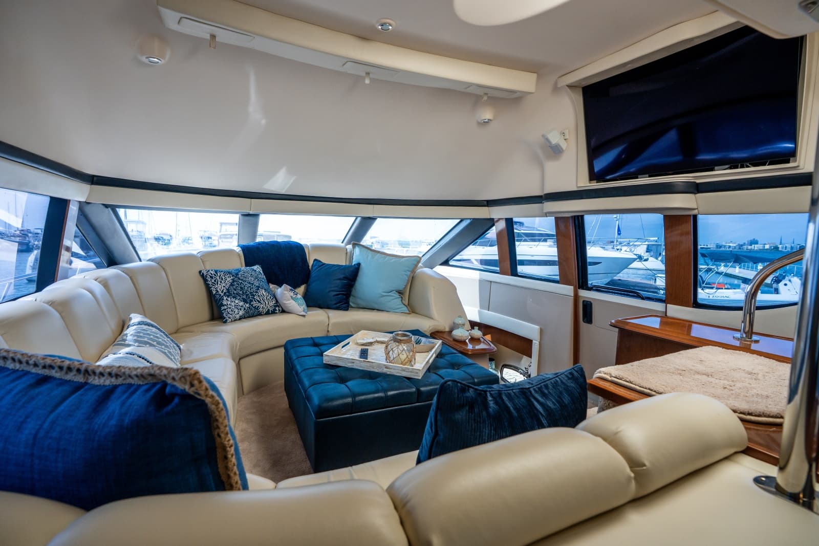 2007 Carver 56 Voyager SE - Photo 37