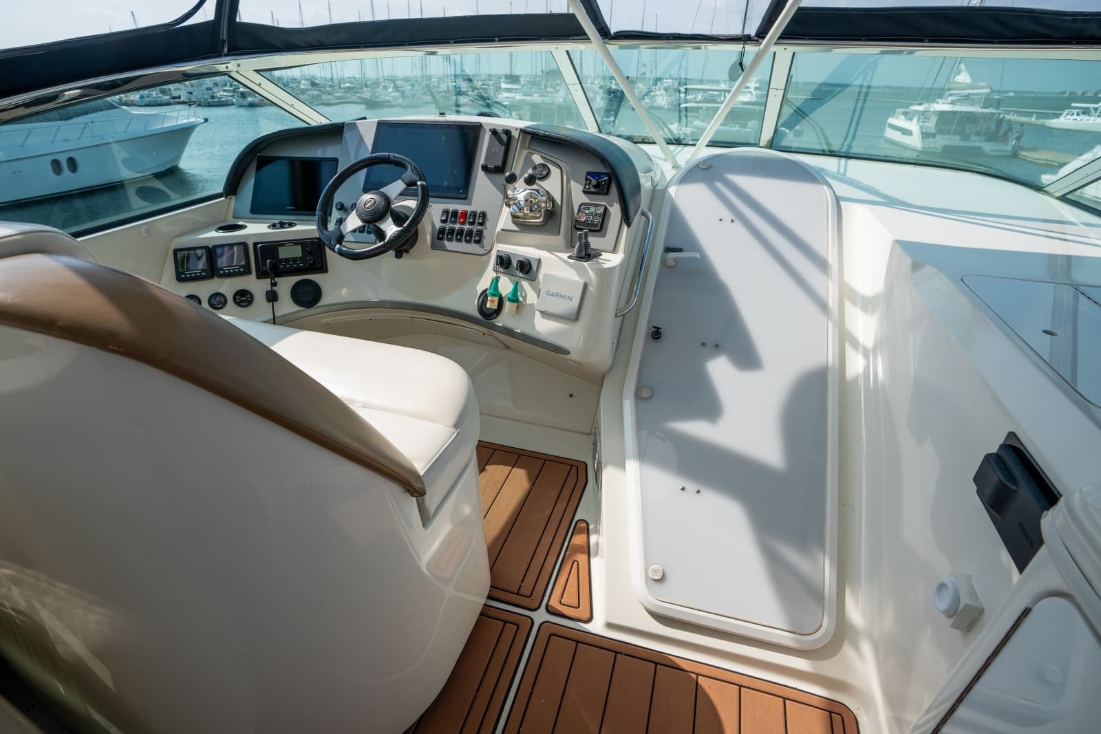 2007 Carver 56 Voyager SE - Photo 22