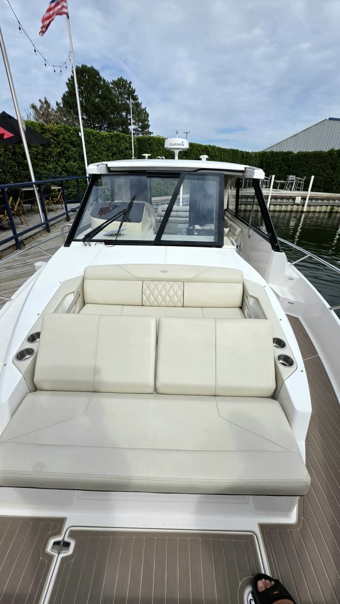 2023 Regal 36 XO - Photo 21