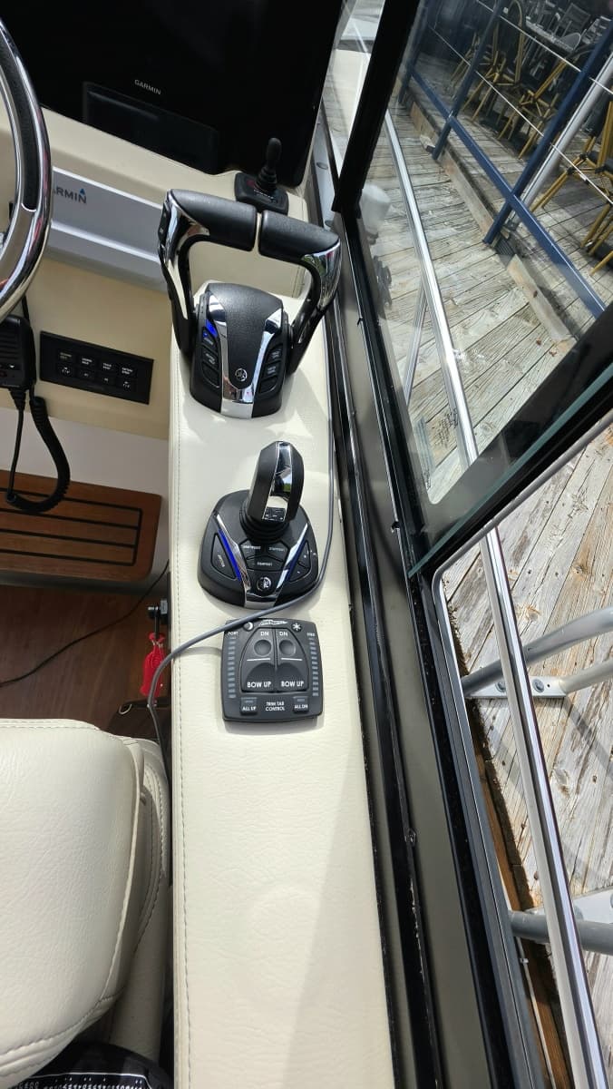 2023 Regal 36 XO - Photo 13