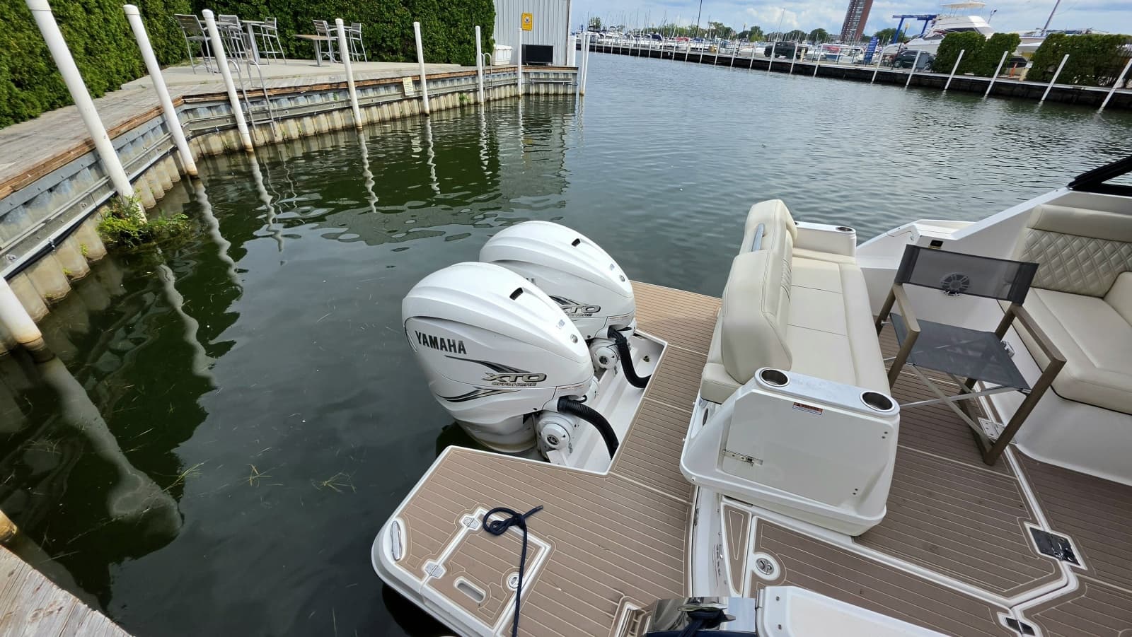 2023 Regal 36 XO - Photo 8