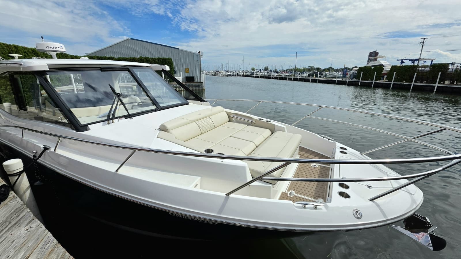 2023 Regal 36 XO - Photo 9