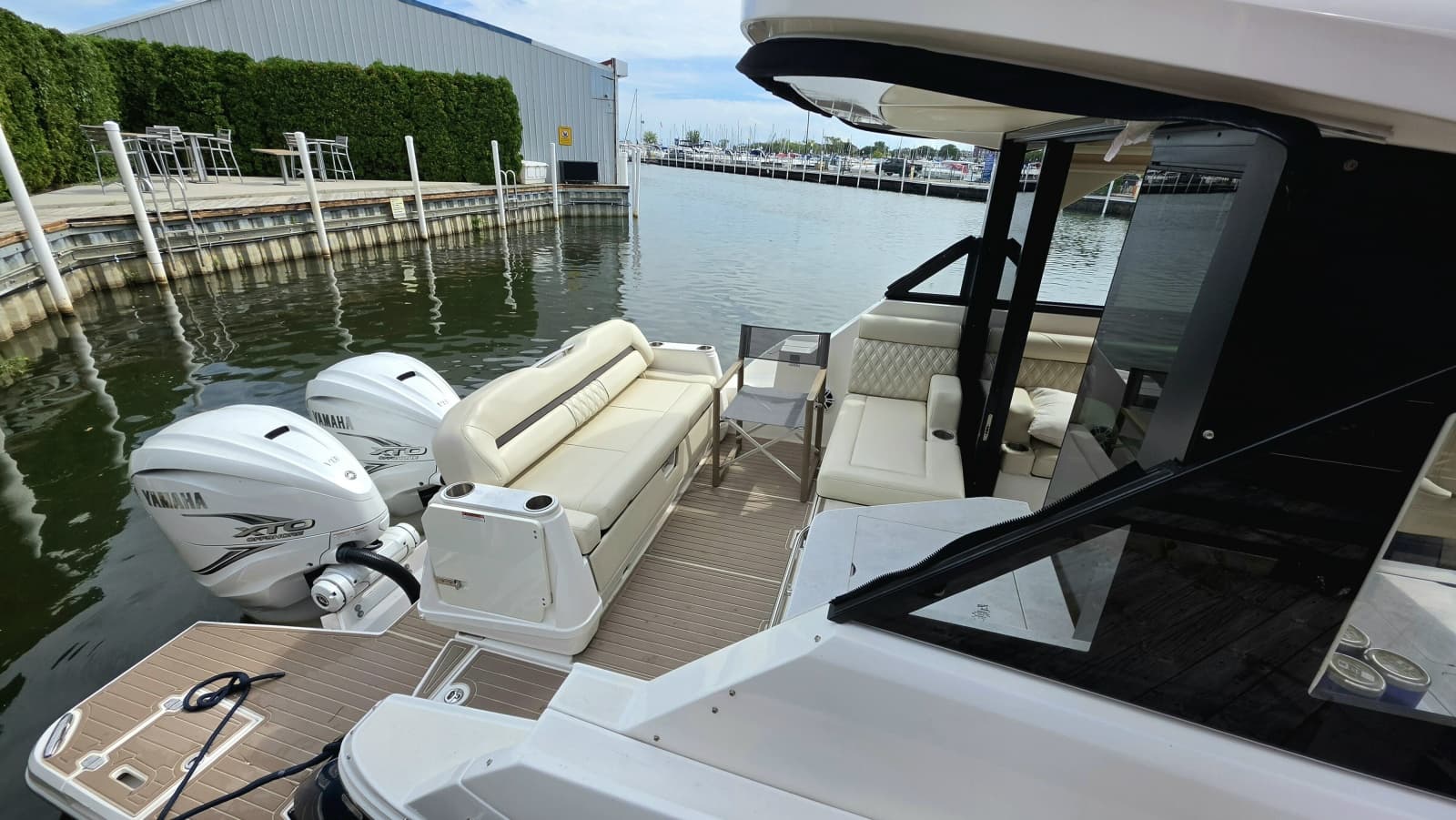 2023 Regal 36 XO - Photo 7