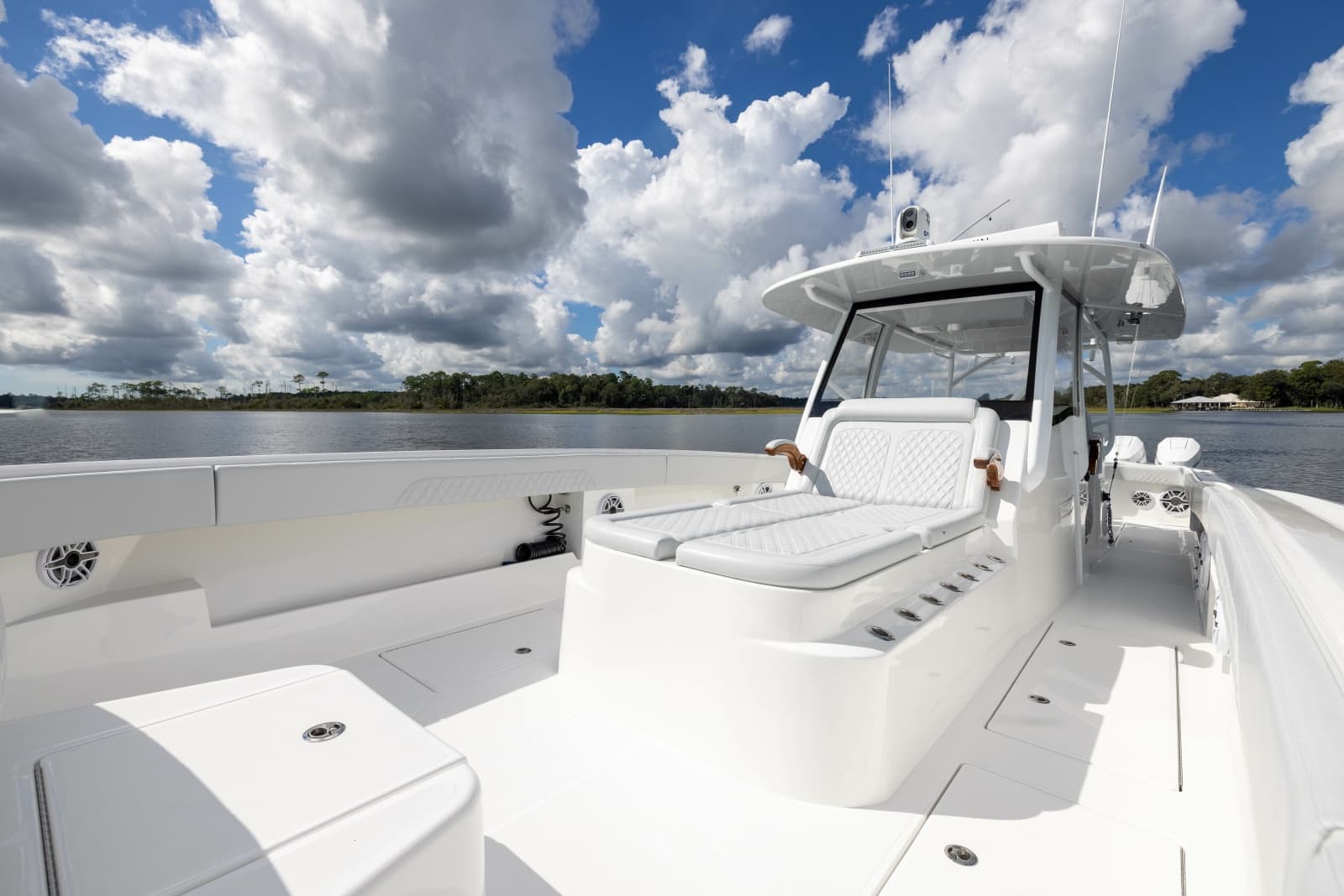 2025 Front Runner Catamaran - Photo 25