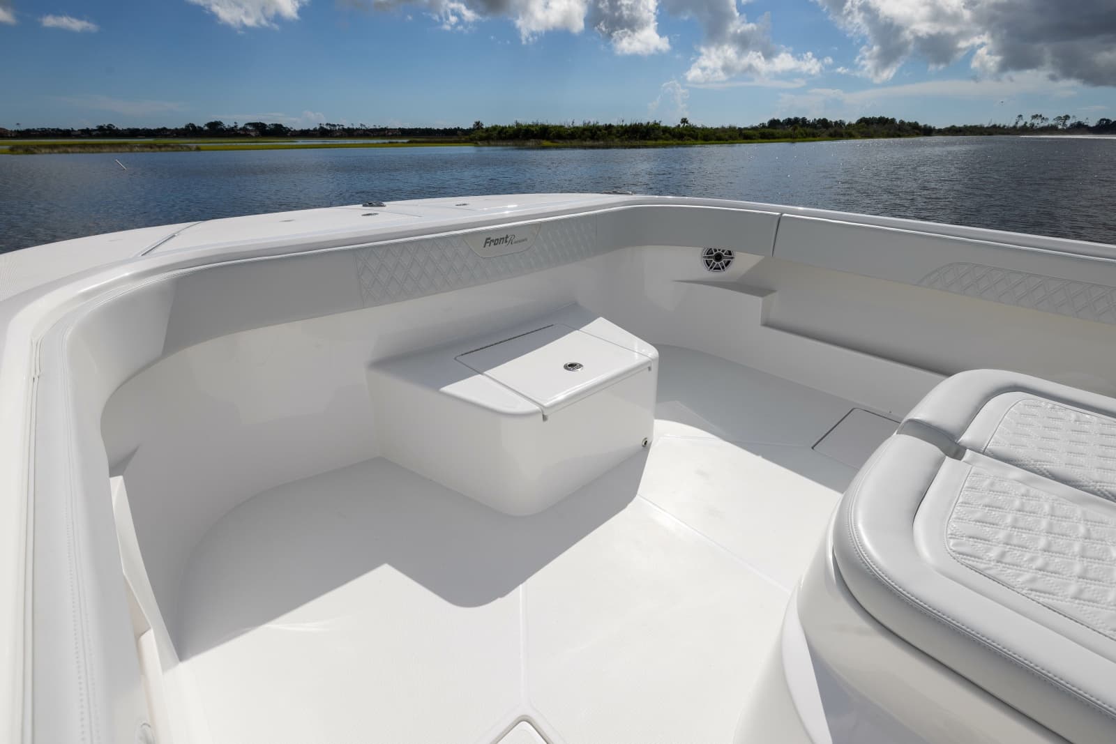 2025 Front Runner Catamaran - Photo 14