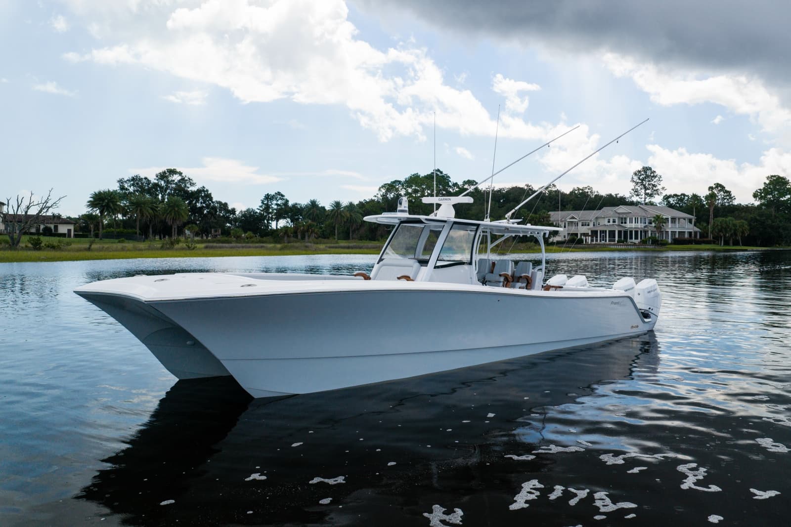 2025 Front Runner Catamaran - Photo 3