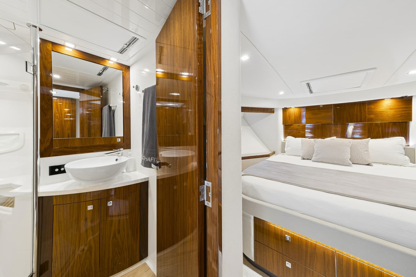 2019 Riviera 6000SY - Photo 33