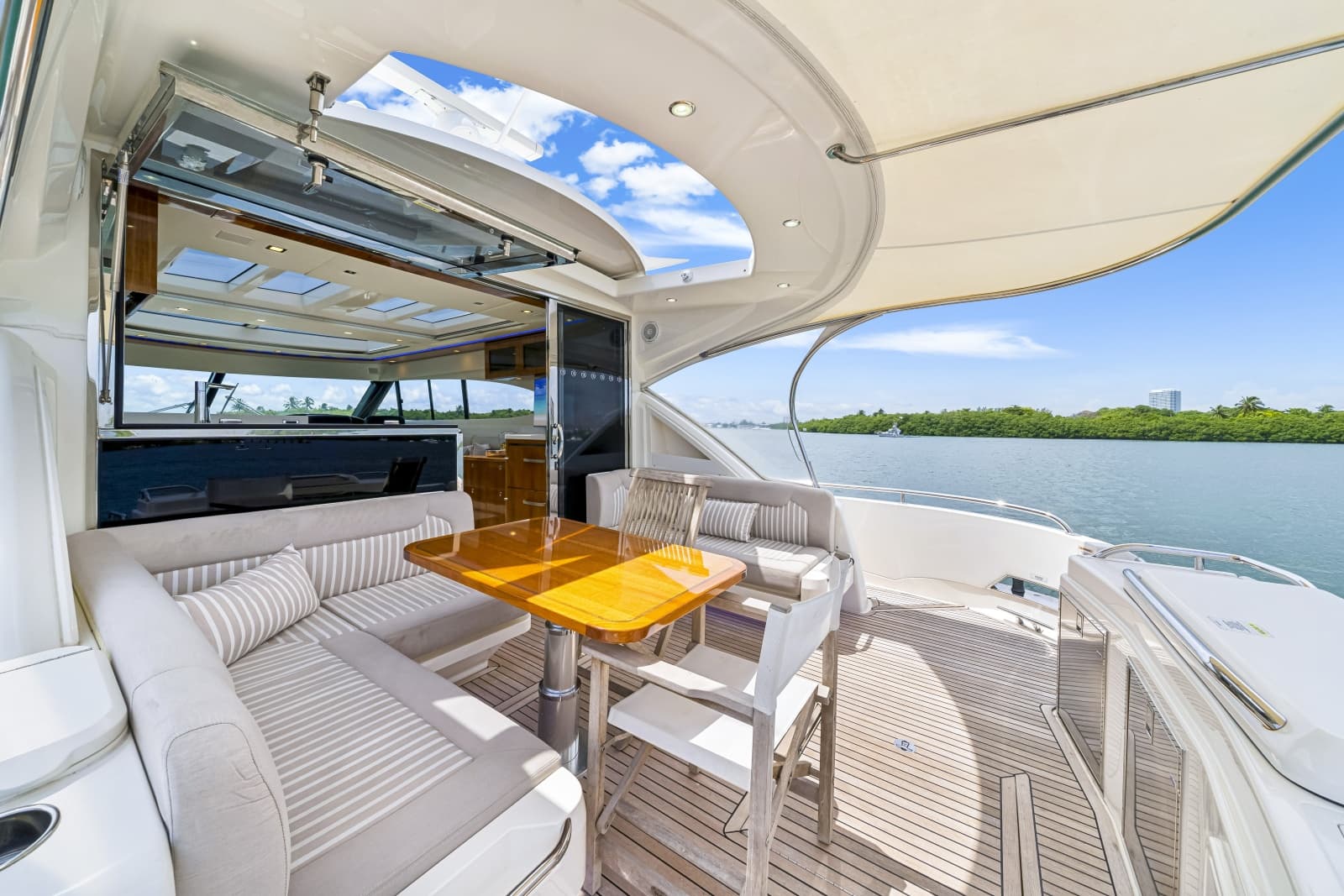 2019 Riviera 6000SY - Photo 19